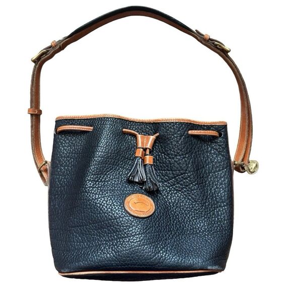 VTG 80s Dooney & Bourke All Weather Leather Drawstring Bucket Bag Black Tan USA - Picture 1 of 14